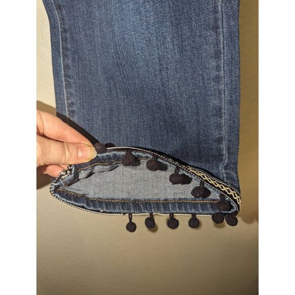 Women's Judy Blue Medium Wash Cropped Straight Fit Tassel Hem Jeans 1XL - Picture 14 of 16